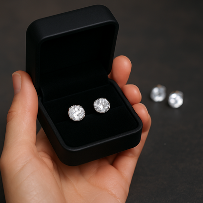 Diamond Ear - diamentowy kolczyk bez przekuwania